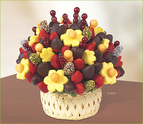 Edible Arrangements® fruit baskets - Berry Chocolate Bouquet® with ...