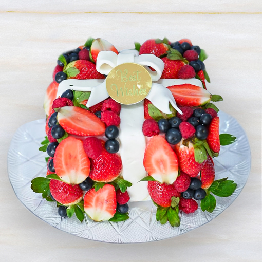 Christmas Cake | Edible Arrangements®